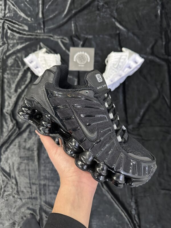 NIKE SHOK TL NEGRA