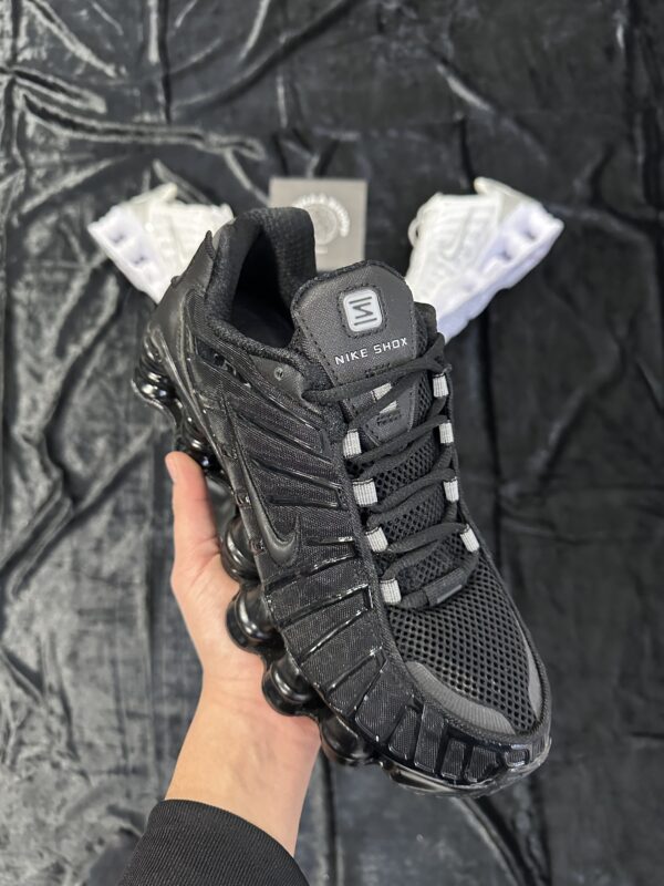 NIKE SHOK TL NEGRA - Imagen 2
