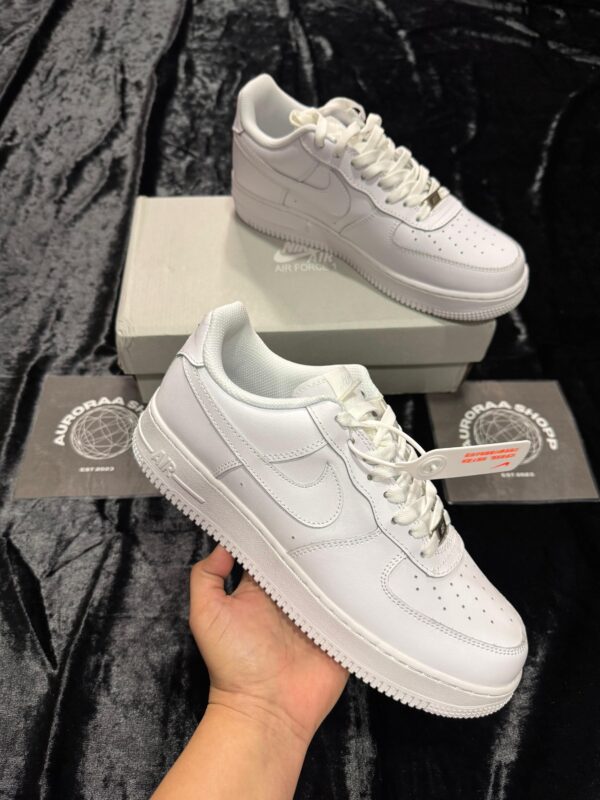 AF1