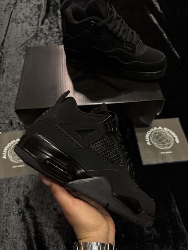 JORDAN 4 BLACK CAT - Imagen 2