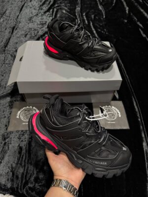 BALENCIAGA LED ( MULTICOLOR)