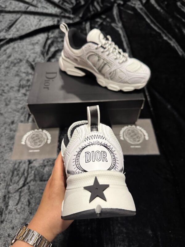 DIOR B22 CD - Imagen 3