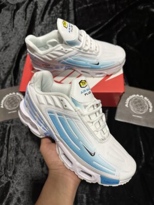 NIKE TN PLUS