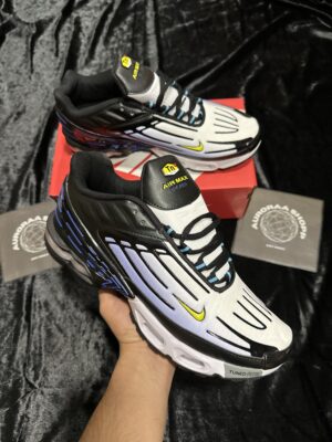 NIKE TN PLUS