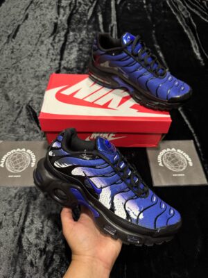 NIKE TN