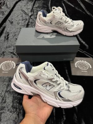 NEW BALANCE 530
