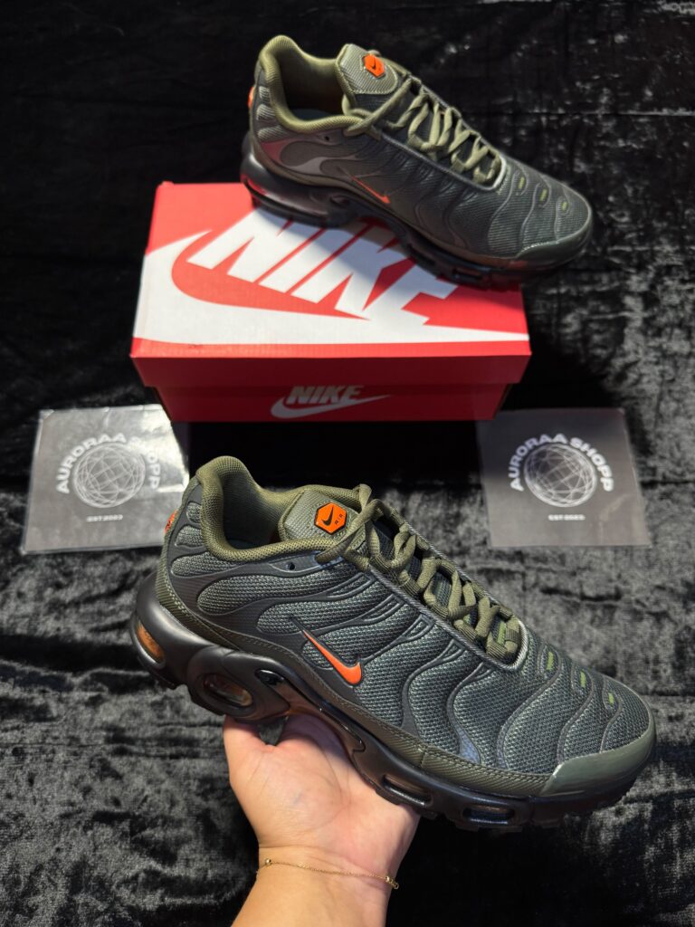 NIKE TN
