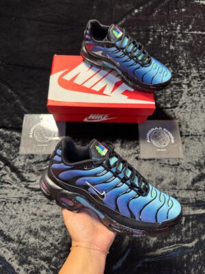 NIKE TN