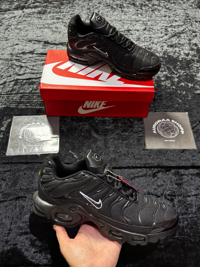 NIKE TN